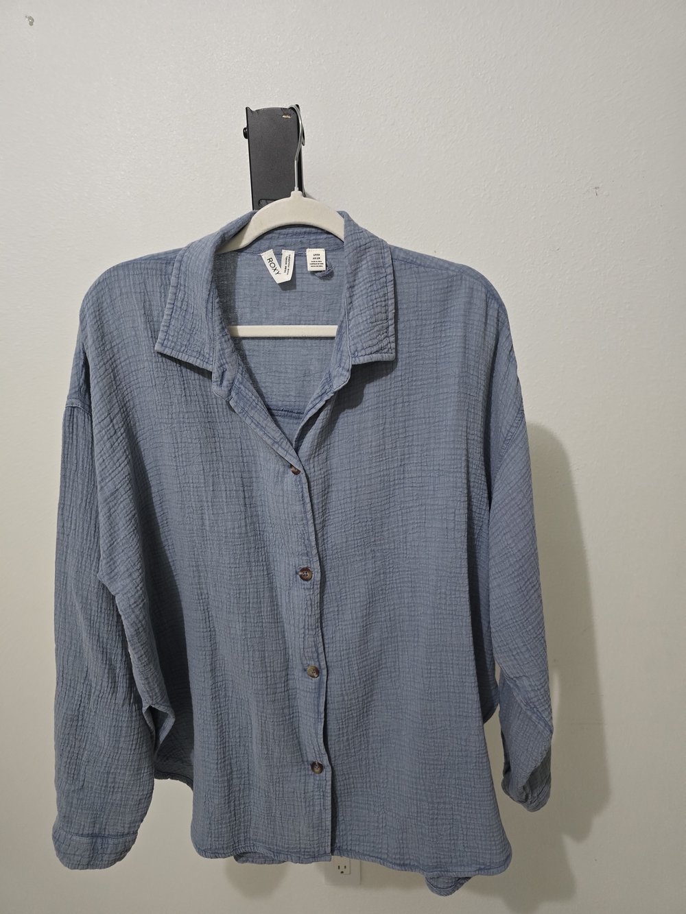 NWOT Roxy Light Blue Button-Up Gauze Shirt Oversized SUPER soft/comfy SZ Small